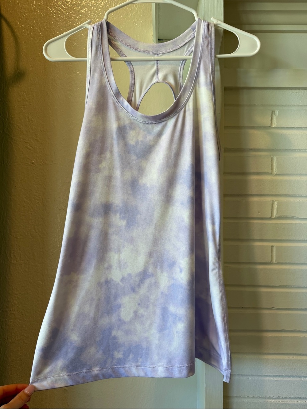 Athleta Lavender Tie-Dye Racerback Workout Tank Size Small Athletic Activewear